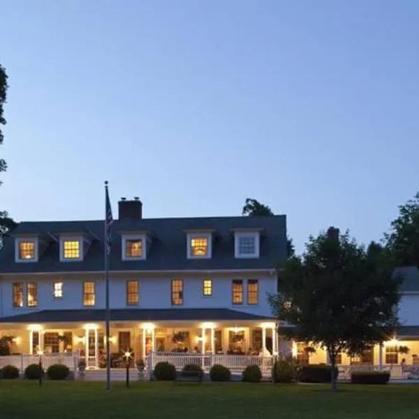 The White Hart, hotel en Amenia