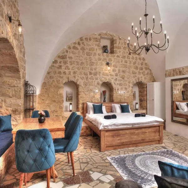 אבני החושן - סוויטות יוקרה בצפת העתיקה - Avnei Hachoshen - Luxury Suites in the Old City, hotel in Safed