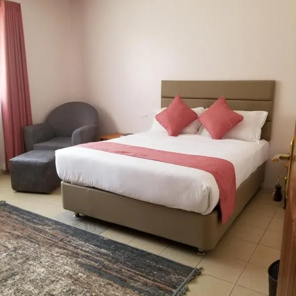 Mataman Gardens, viešbutis mieste Naivaša