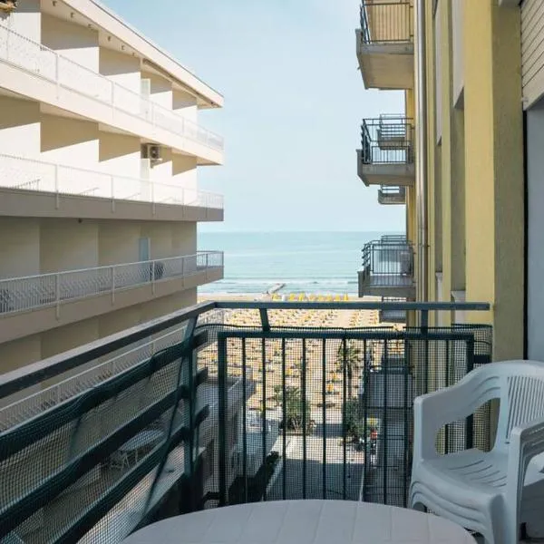 [Blu Kobler] - Ampio appartamento fronte mare โรงแรมในลิโดดิเยโซโล