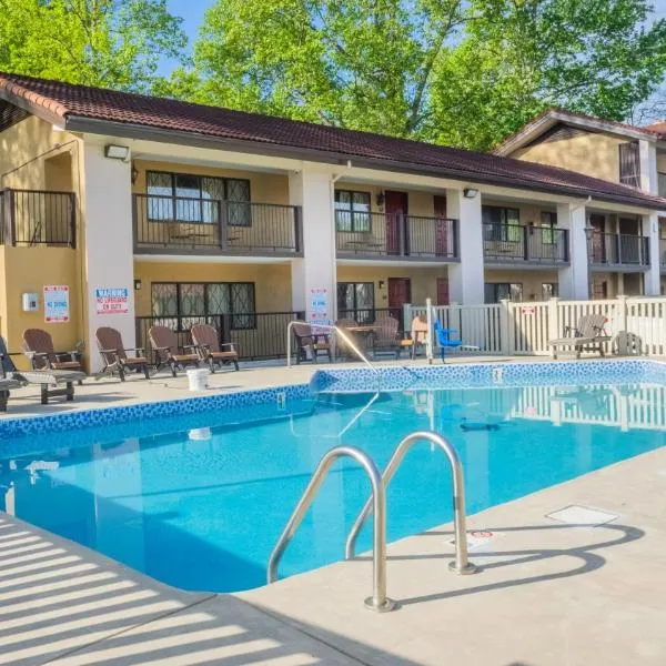 Super 8 by Wyndham Downtown Gatlinburg at Convention Center, hotell sihtkohas Gatlinburg