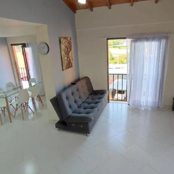 Apartamento con vista al embalse, hotel en Guatapé