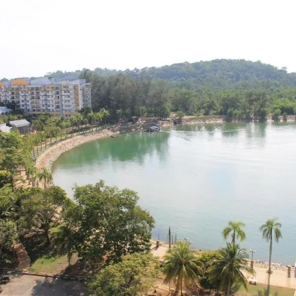 bayview villas homestay, hotel in Kampong Baharu