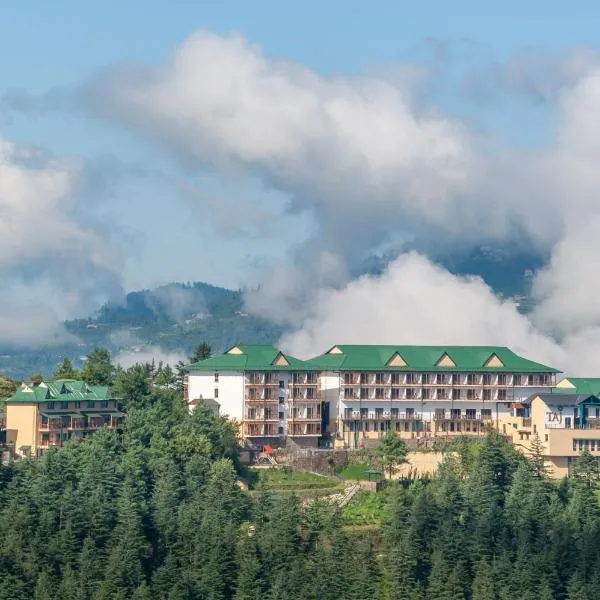 Taj Theog Resort & Spa Shimla, hotel v destinaci Šimla