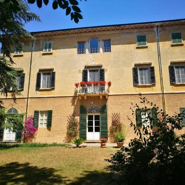 Il mondo di Giada, Hotel in Vicopisano