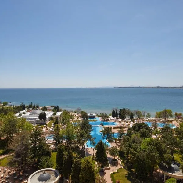 Dreams Sunny Beach Resort and Spa - Premium All Inclusive、Kosharitsaのホテル