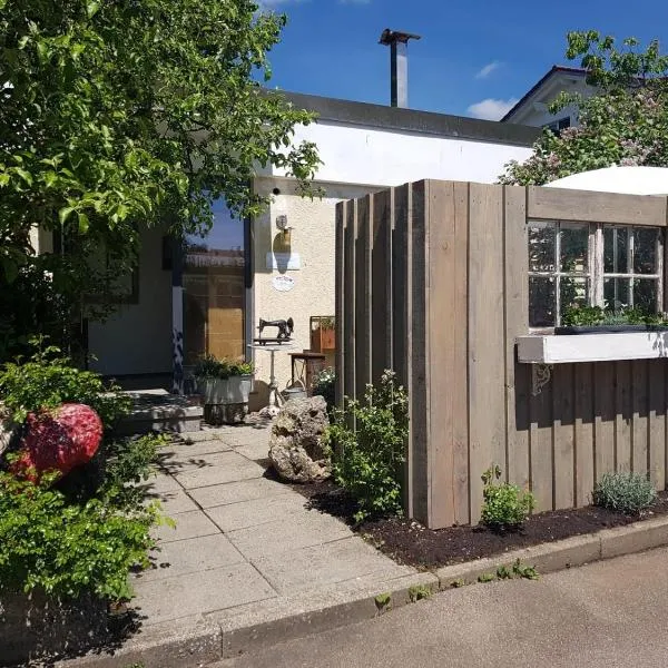 Ferienhaus Schillerstraße, hotell i Münsingen