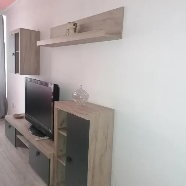 Garsoniera P2, hotel en Craiova