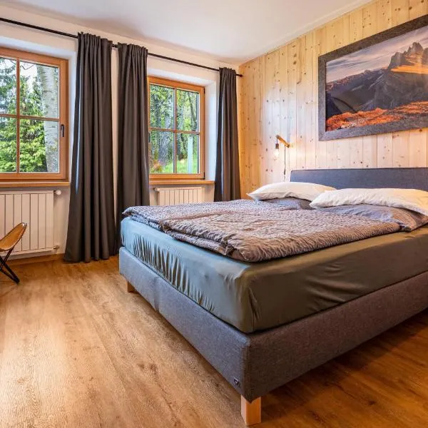 Valentin36 Apartment Geisler, hotel a Funes