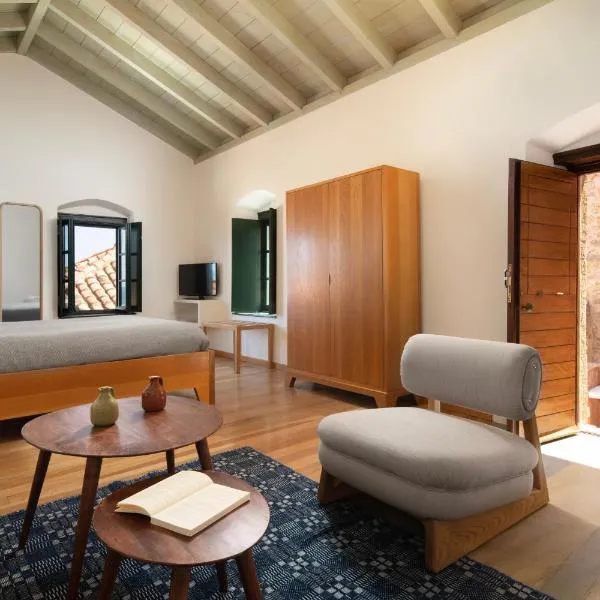 Kalnterimi Guesthouses, hotel v destinaci Monemvasia