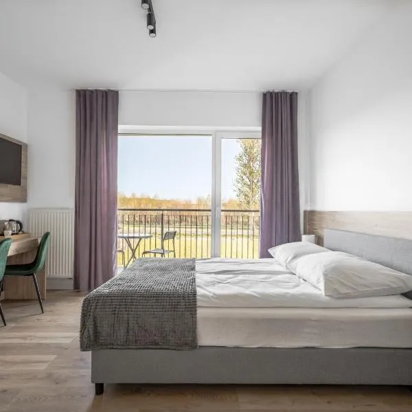 Morski Piasek, hotel v destinácii Grzybowo