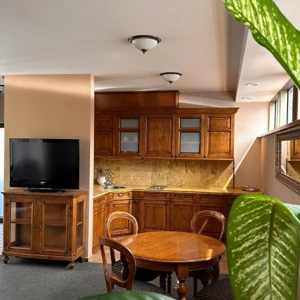 Jaukūs Friedricho pasažo apartamentai, hotel in Klaipėda