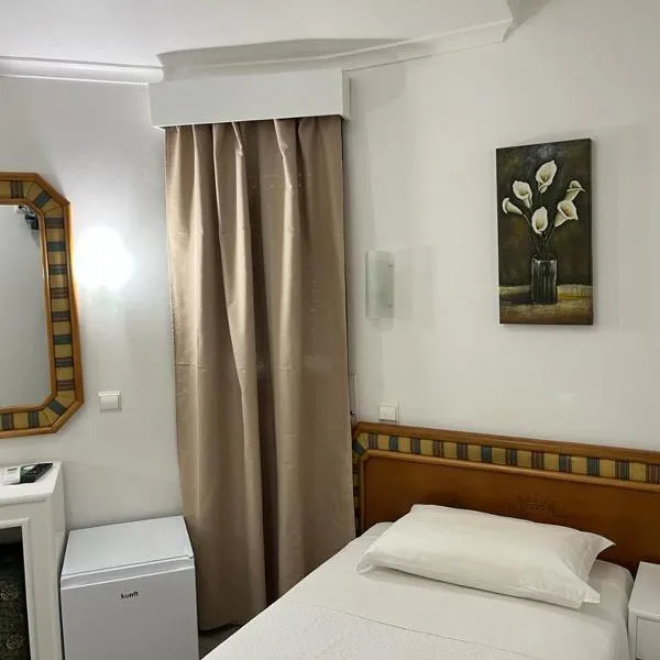 Real Caparica Hotel, hotel em Costa da Caparica