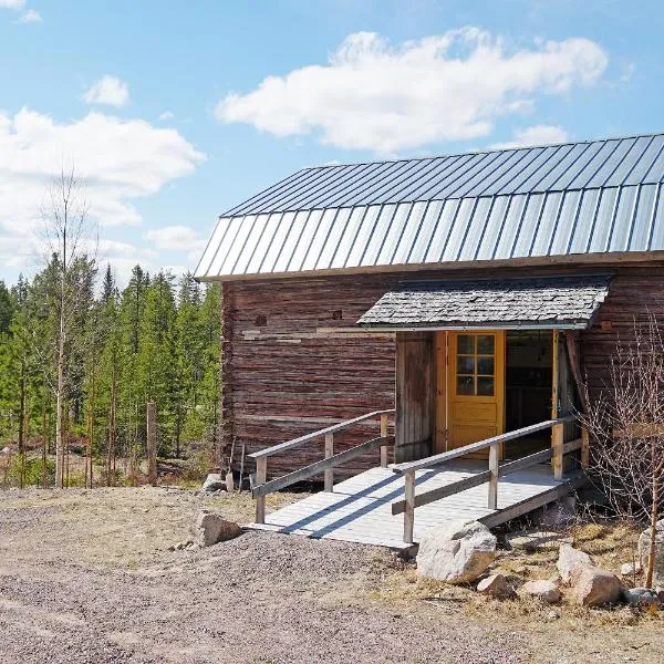 Mittjas Vallen Timber Lodge & Cabins, hotel v destinaci Edsbyn