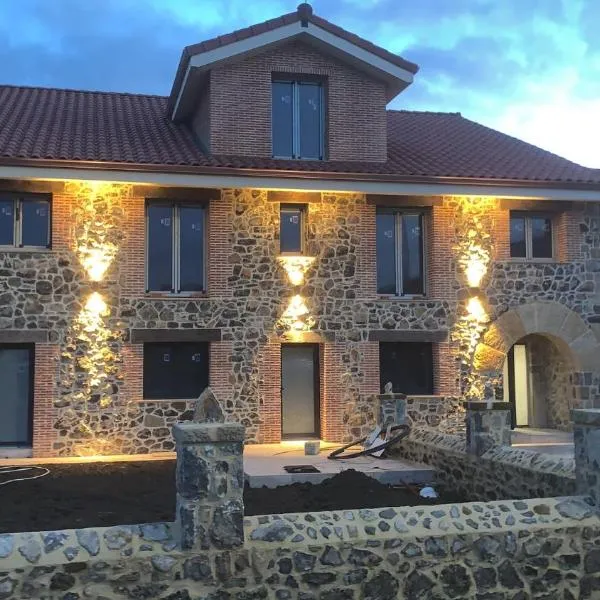 El Solar de Nené, hotel v destinaci Ajo