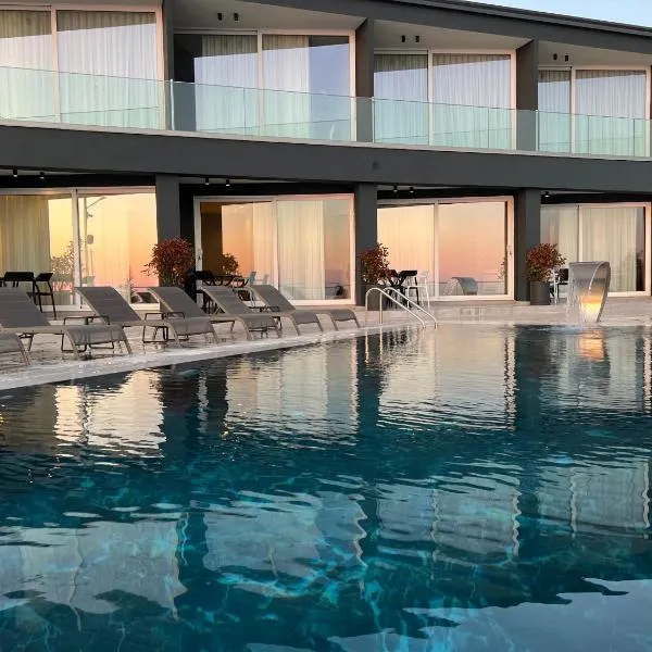 Casa Del Sol - Luxury Villas, hotel in Himare