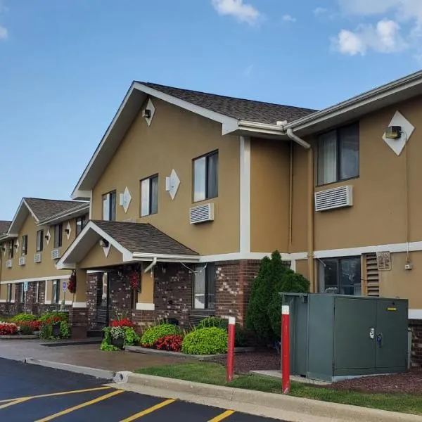 Super 8 by Wyndham Sterling Heights/Detroit Area, hotel di Roseville