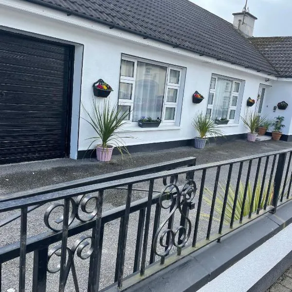 The Bungalow Castlepollard, hotel v destinaci Westmeath