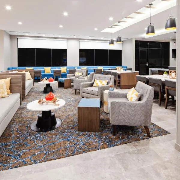 SpringHill Suites by Marriott Escondido Downtown, hotel v destinaci Escondido