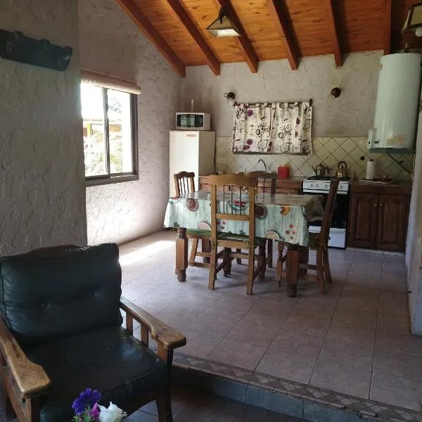 CABAÑAS VILLA CAMPESTRE, hotel din Potrerillos