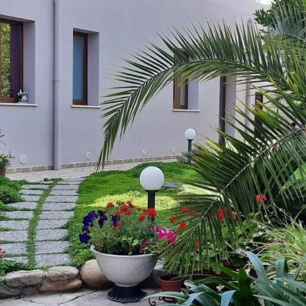 B&b Il Giardinetto – hotel w mieście Selargius