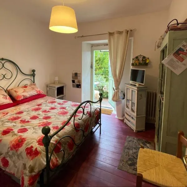 L'ANGOLINO, Casale vita nova, hotel v destinaci Manciano