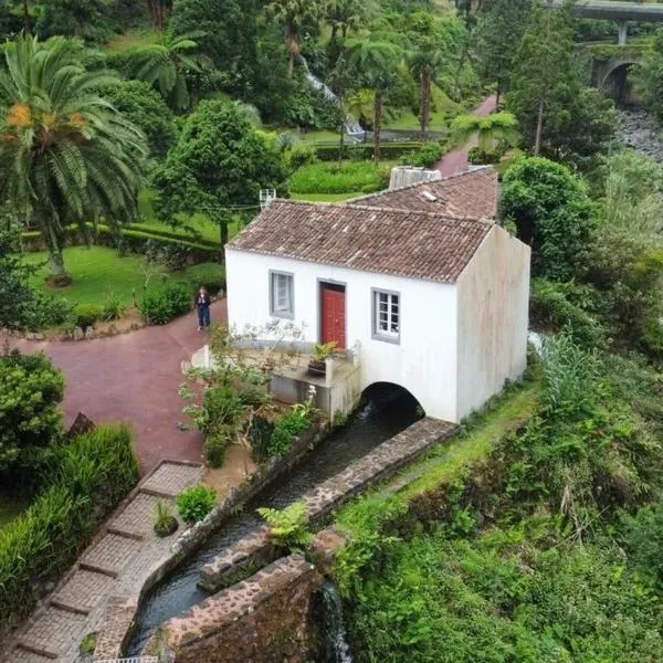 Ribeira do Guilherme - Watermill house Botanic Garden, hotel in Nordeste