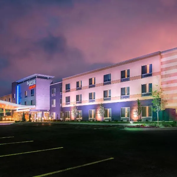 Fairfield Inn & Suites by Marriott Twin Falls، فندق في توين فولز