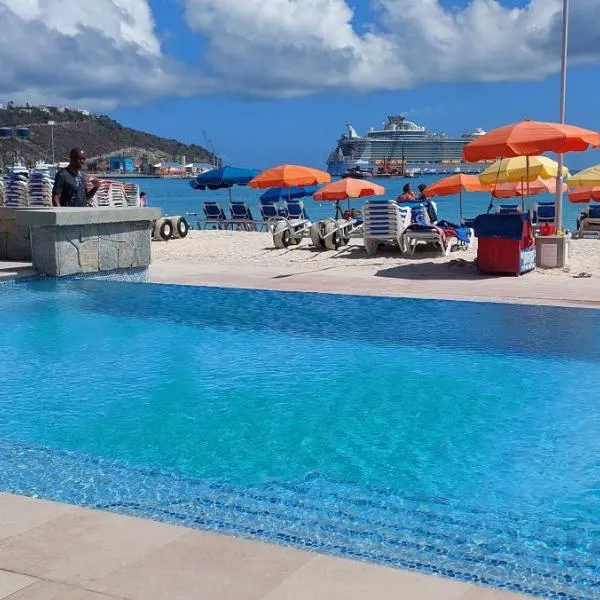 Viesnīca Seaview Beach Hotel pilsētā Filipsburga