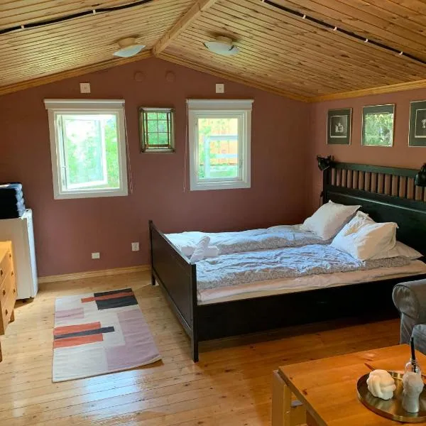 The Pink Cabin, hotel v destinaci Tyfta