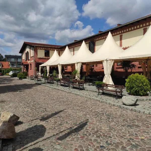 Hotel Sandro Silver & Spichlerz Antoniny, hotel v destinácii Leszno