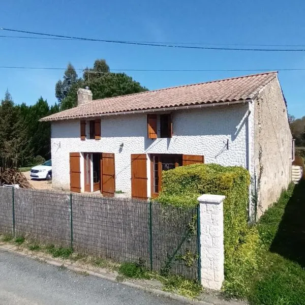 Gîte charentais, hotel Gémozacban