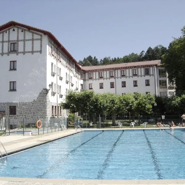 Hostal Ayestaran I, hotel Lekunberriben
