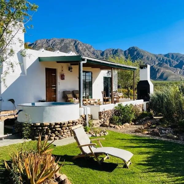 360on62 Farm Cottages, hotel in Montagu