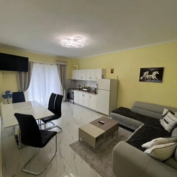 PARADISE LUXURY APARTMENTS, hotel in Nea Kalikratia