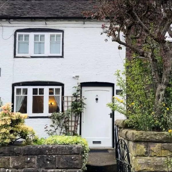 Chapter Cottage, Cheddleton Nr Alton Towers, Peak District, Foxfield Barns、Cheddletonのホテル