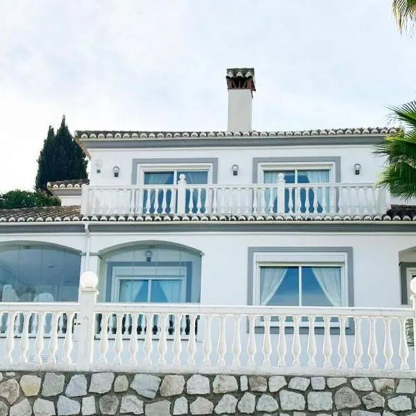 Villa Torre Nueva, Mijas Costa, hotel v destinácii La Cala de Mijas
