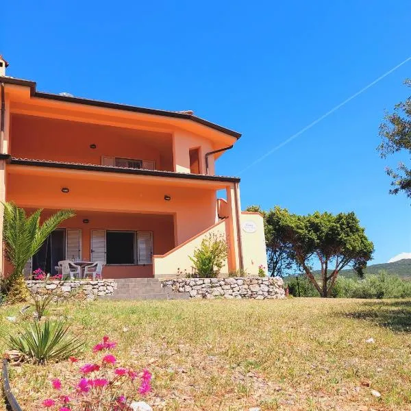 Casa Mamà, hotel en Portixeddu