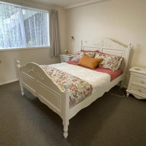 Westland Apartment, hotelli kohteessa Dunedin