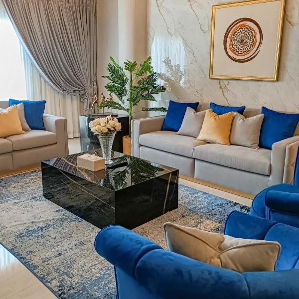 HOOUD Apartments: Khor Fakkan'da bir otel