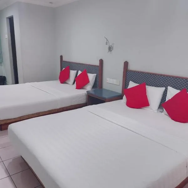 Highway Inn, hotel v destinaci Mukah