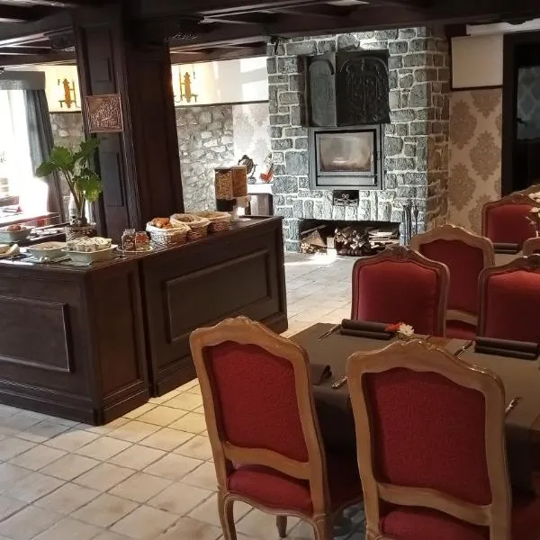 Auberge de Bouvignes, hotel v destinaci Dinant