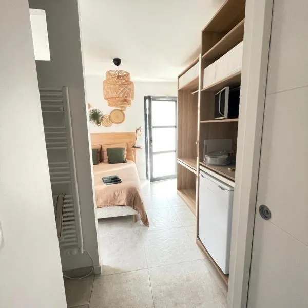 Ty kaz : élégant, tout confort et bien situé – hotel w mieście Névez