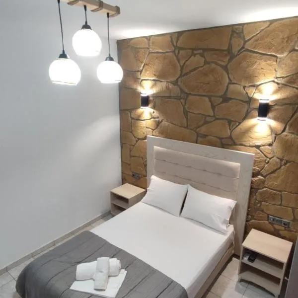 Alexander Apartments Nea Koutali, hotel in Néa Koútali