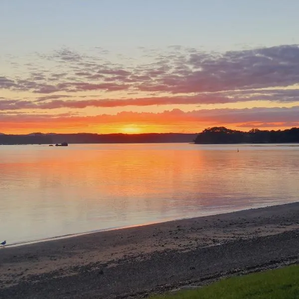 Makuri Bay Hideaway, hotel in Matauri Bay