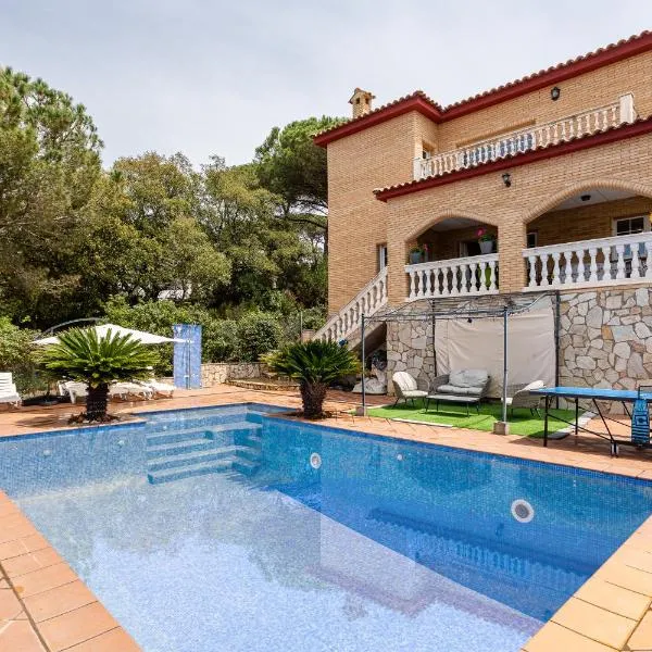 Villa Yulia, hotel in Vidreres