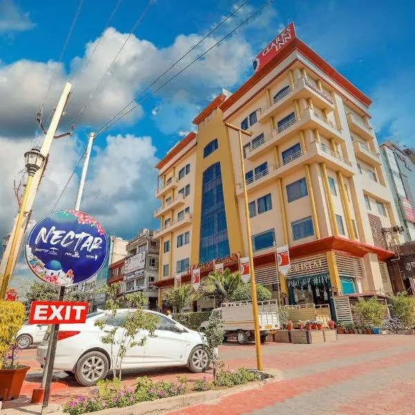 HK Clarks Inn, Amritsar, hotel in Amritsar