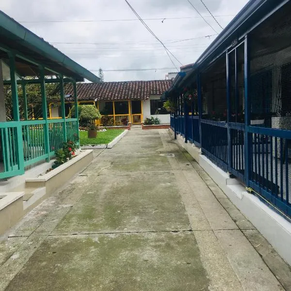 Casa Típica de la Región del Café、カラルカのホテル