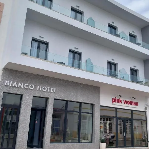 Bianco Hotel, hotel em Lakkíon