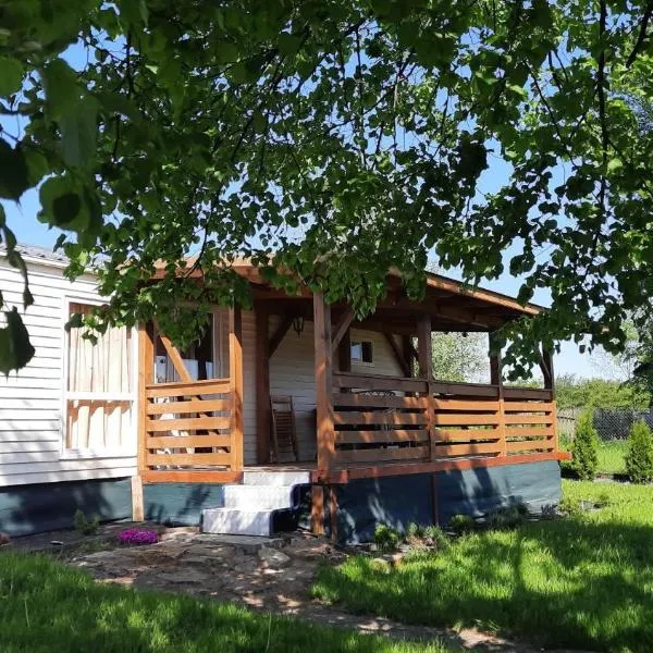 DOMKI PAARY-ż na Roztoczu โรงแรมในSusiec